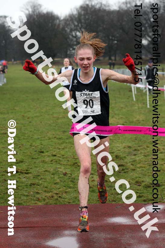 Womens under-17a  Northern Cross Country, Knowsley Safari Park. Photo: David T. Hewitson/Sports for All Pics